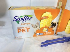 Swiffer Heavy Duty PET Hair Duster Refills ~ Febreze Freshness Odor Defense
