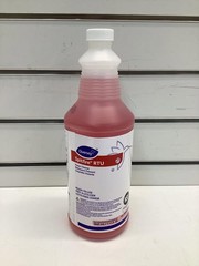 Diversey 32 oz. Fresh Pine Scent All-Purpose Cleaner Liquid Spray Bottle